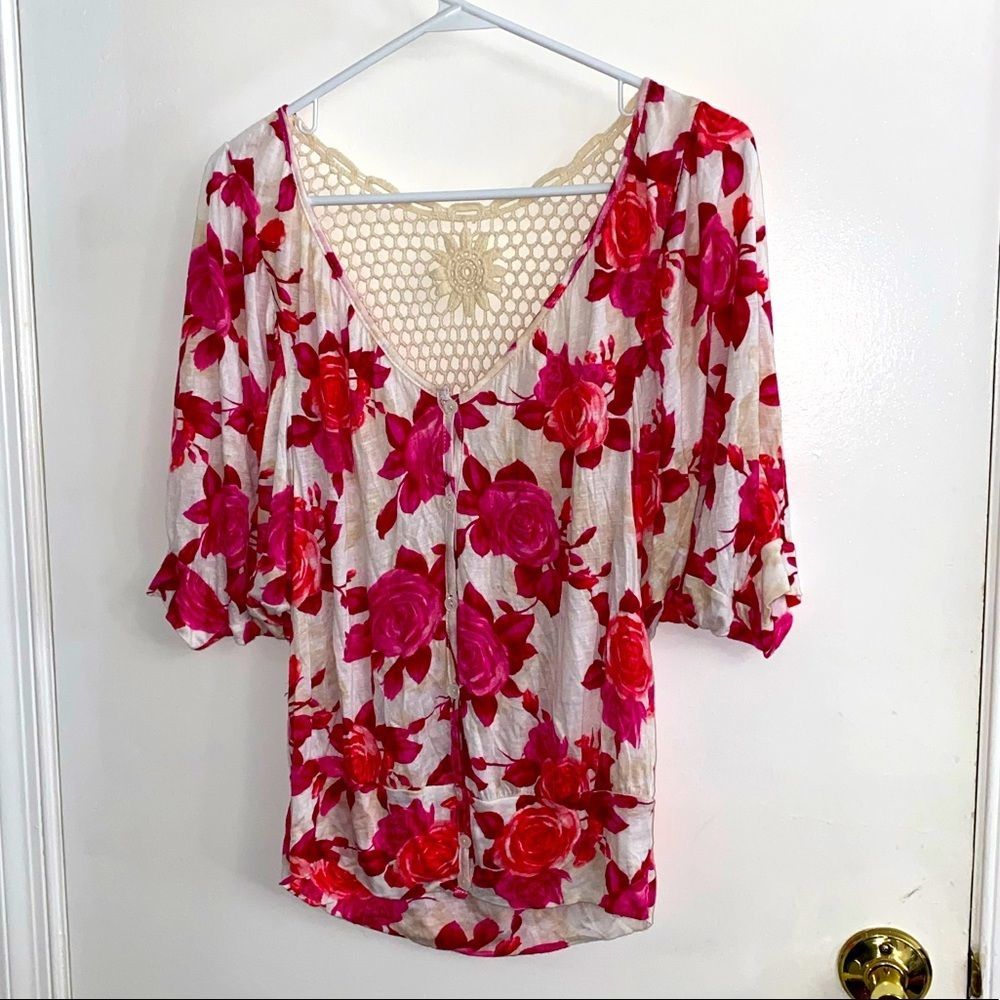 Bella D Floral Crochet Back Top